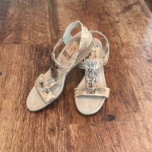 Jaclyn Smith Wedges Size 7 NWOT